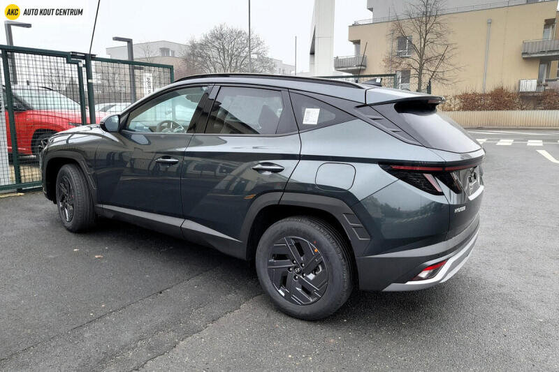 Hyundai Tucson SUV 1,6 l 110 kw