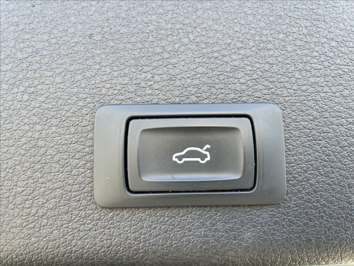 Audi e-tron Kombi 0,0 300 kw