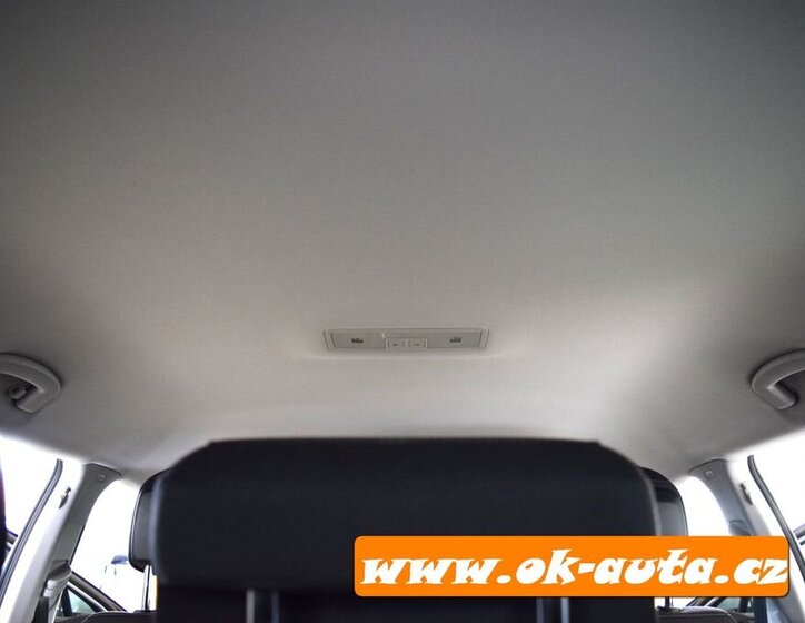 Volkswagen Passat Kombi 0,0 90 kw