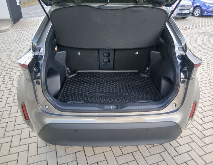 Toyota Yaris Cross SUV 1,5 l 68 kw