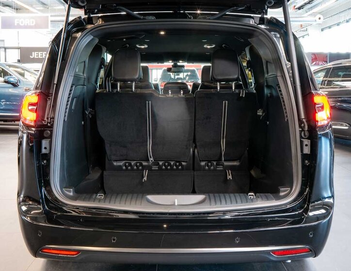 Chrysler Pacifica MPV 3,6 l 221 kw