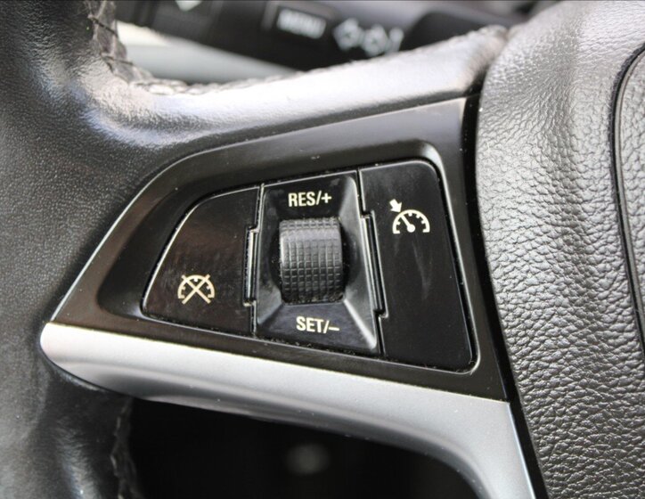 Opel Astra Hatchback 1,4 l 103 kw