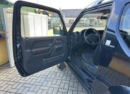 Suzuki Jimny SUV / Terénní 1,3 l 63 kw