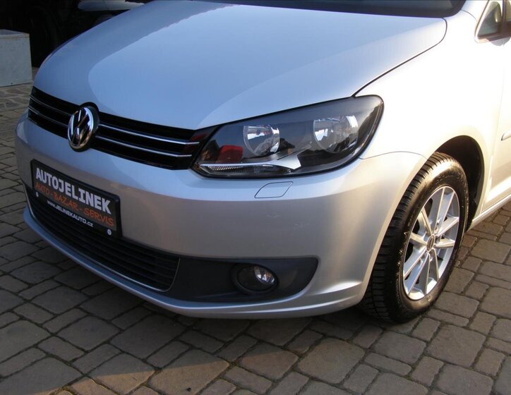 Volkswagen Touran MPV 1,2 l 77 kw