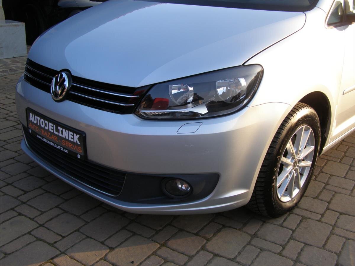 Volkswagen Touran MPV 1,2 l 77 kw