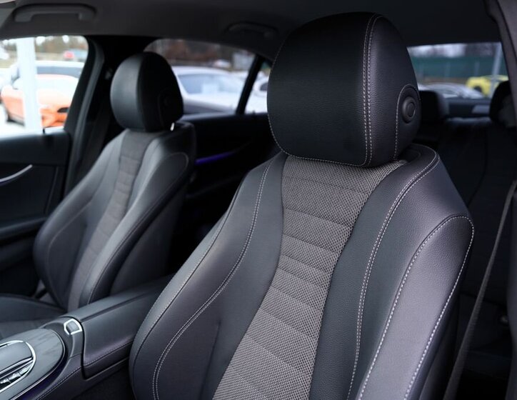 Mercedes-Benz Třídy E Sedan 2,0 l 143 kw