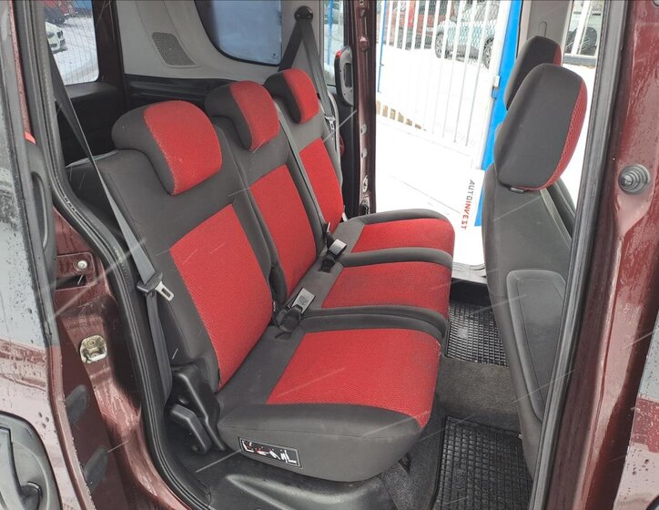 Fiat Dobló 7