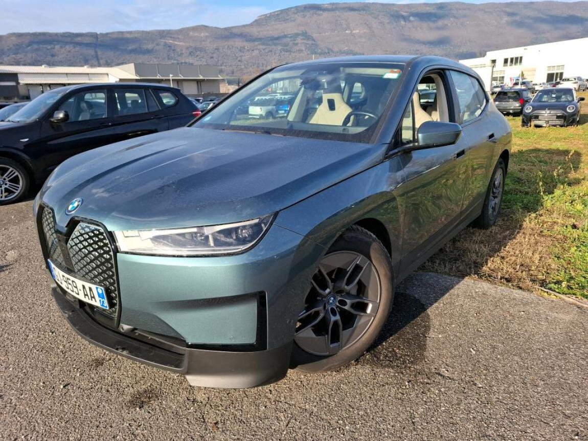 BMW iX SUV / Terénní 0,0 385 kw
