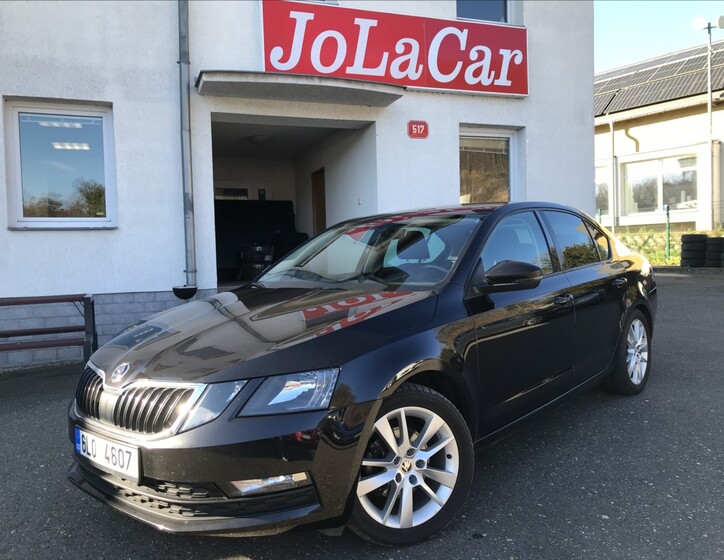 Škoda Octavia 1