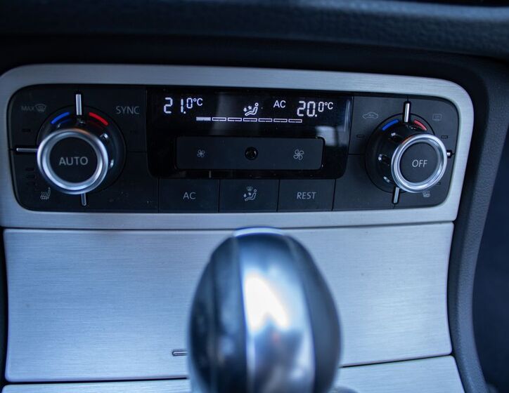 Volkswagen Touareg 17