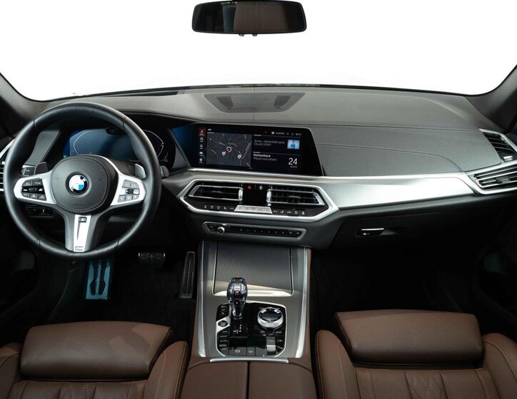 BMW X5 SUV / Terénní 3,0 l 250 kw