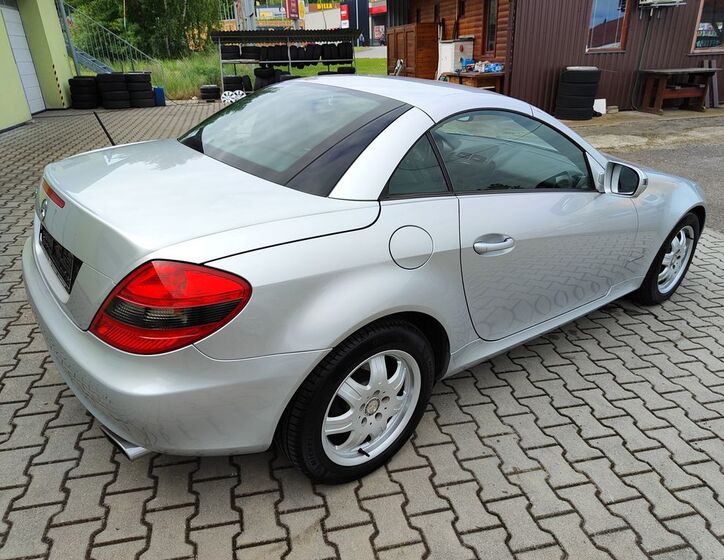 Mercedes-Benz SLK 5