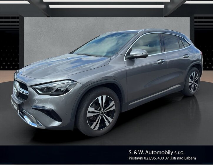 Mercedes-Benz GLA SUV / Terénní 2,0 l 110 kw