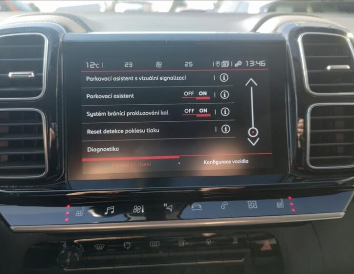 Citroën C5 Aircross SUV 1,6 l 133 kw