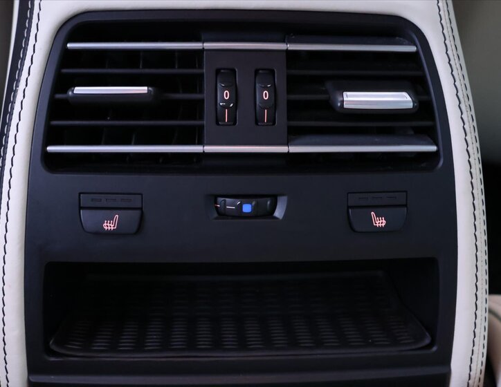 BMW Řada 6 Kupé 3,0 l 230 kw