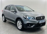 Suzuki SX4 S-Cross 24