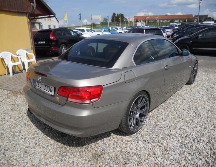 BMW Řada 3 21