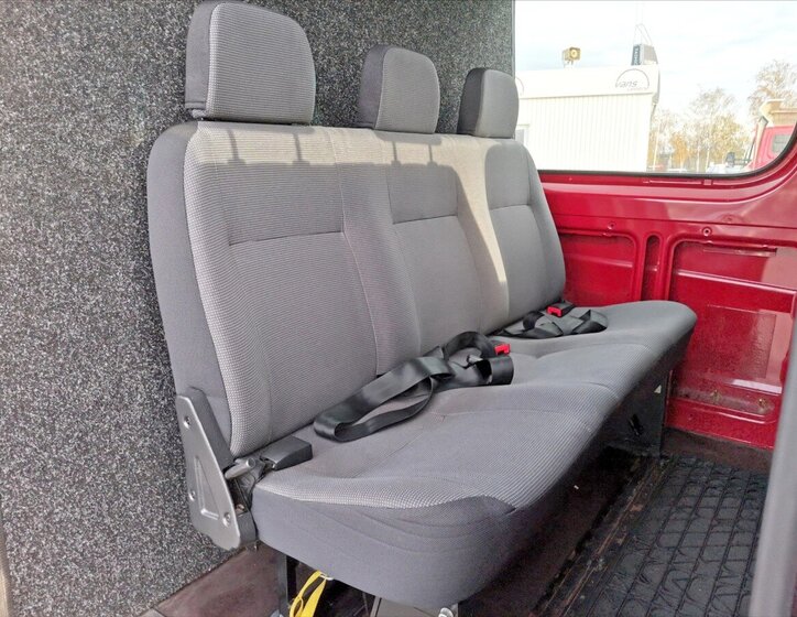 Volkswagen Crafter 13