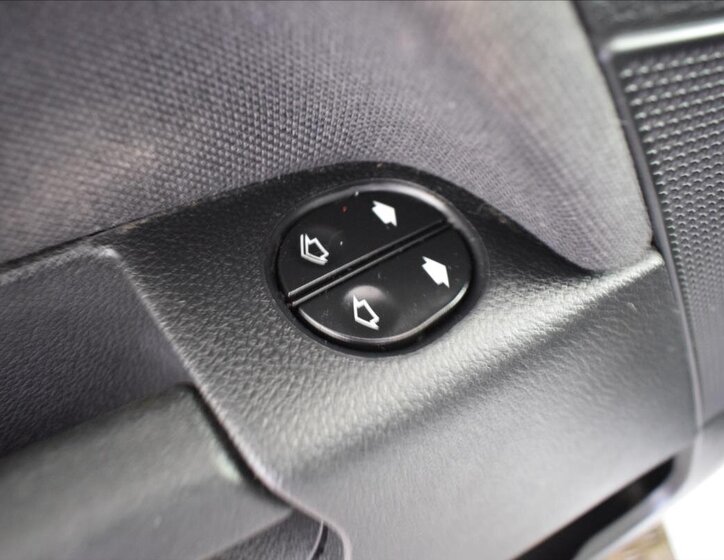 Ford Fiesta Hatchback 1,3 l 44 kw