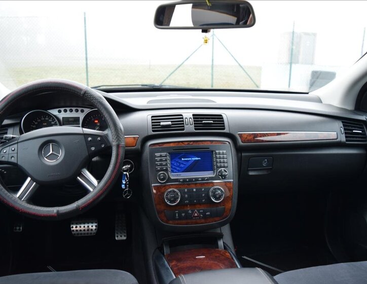 Mercedes-Benz Třídy R Kombi 3,0 l 140 kw