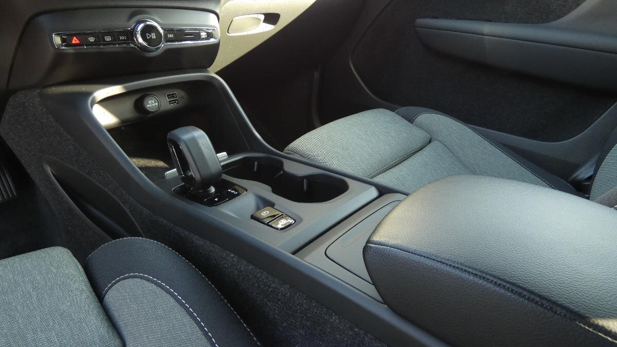 Volvo XC40 SUV / Terénní 1,5 l 95 kw