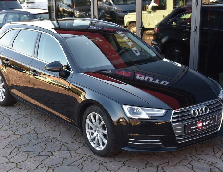 Audi A4 1