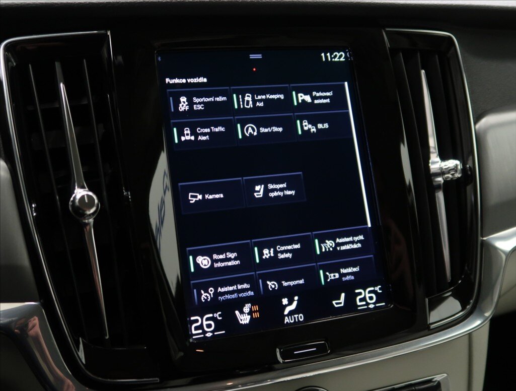 Volvo S90 Sedan / Limuzína 2,0 l 173 kw