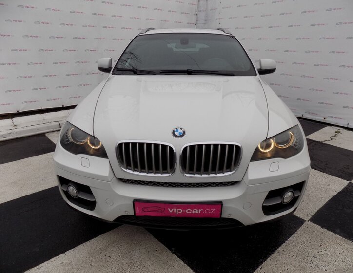 BMW X6 4