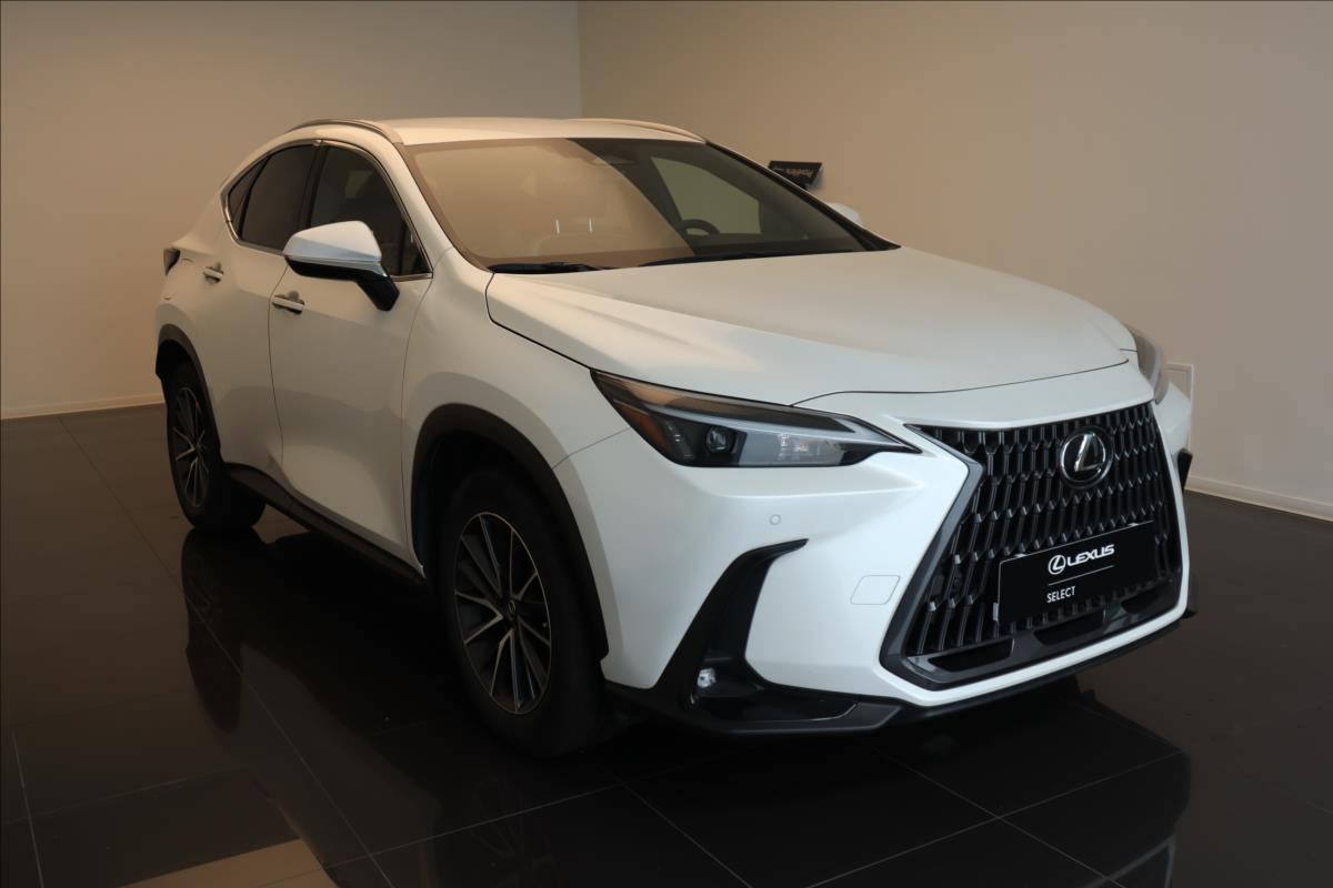Lexus NX 450h+