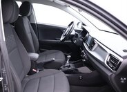 KIA Rio 13