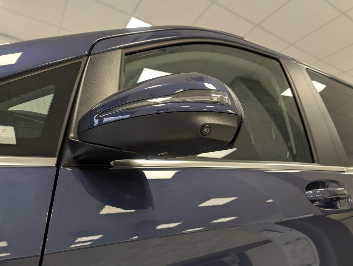 Mercedes-Benz Třídy V VAN / Minibus 2,0 l 174 kw