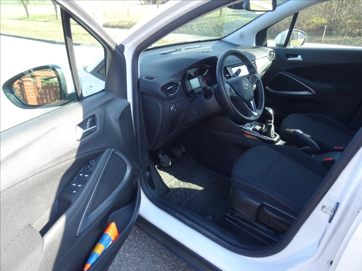 Opel Crossland X MPV 1,2 l 61 kw