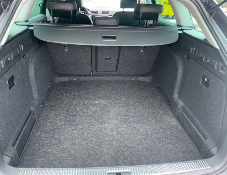 Škoda Superb Kombi 2,0 l 110 kw