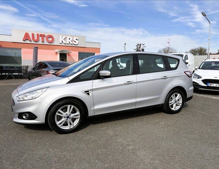 Ford S-MAX Kombi 2,0 l 110 kw