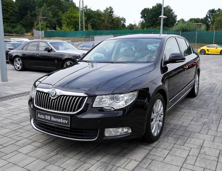 Škoda Superb 2