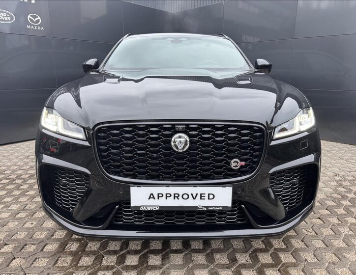 Jaguar F-Pace SUV 5,0 l 405 kw