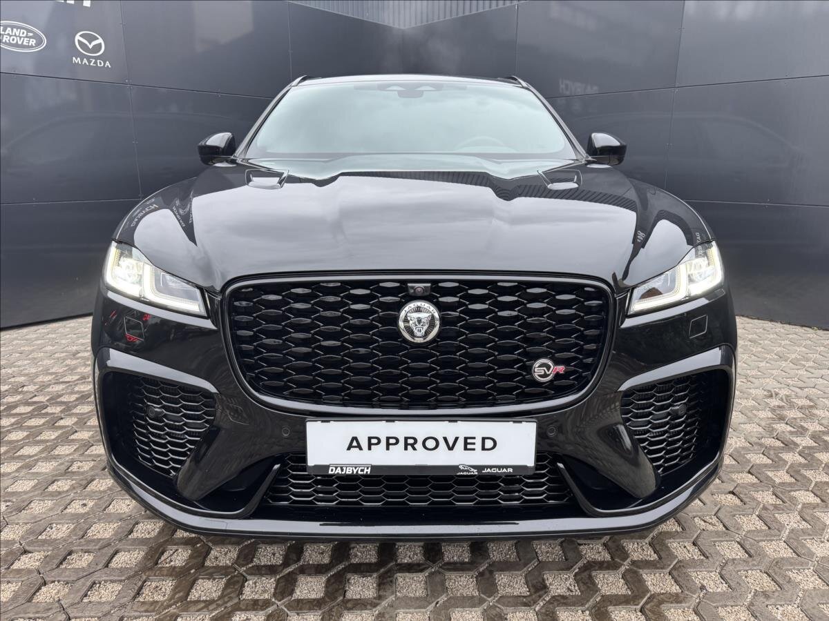 Jaguar F-Pace SUV 5,0 l 405 kw