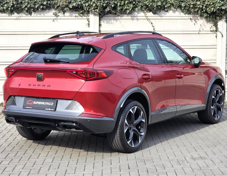 Cupra Formentor SUV / Terénní 1,5 l 110 kw