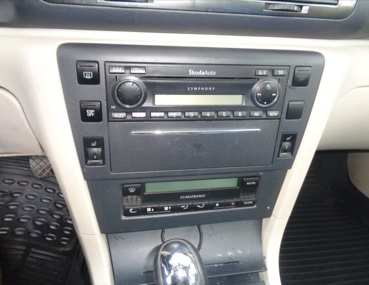 Škoda Superb Sedan 1,9 l 96 kw