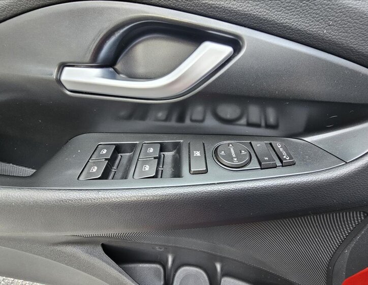 Hyundai i30 Hatchback 1,5 l 80 kw