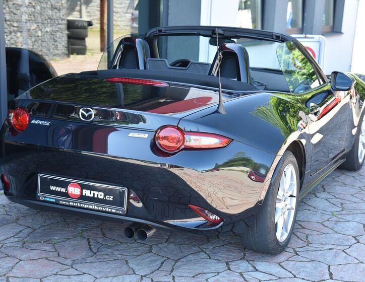 Mazda MX-5 5