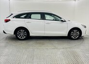 Hyundai i30 22