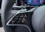 Mercedes-Benz Třídy E 18