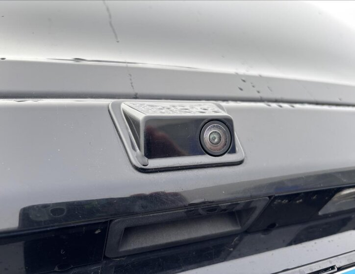 Ford Tourneo Custom Kombi 2,0 l 125 kw