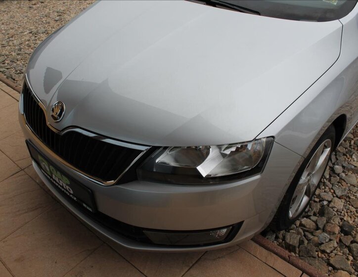 Škoda Rapid Hatchback 1,2 l 81 kw