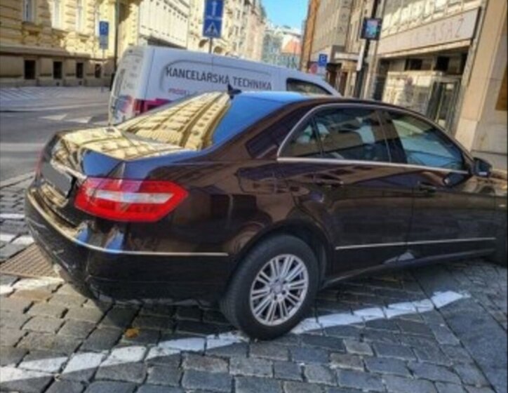 Mercedes-Benz Třídy E Sedan 0,0 0