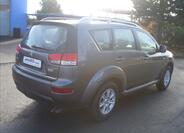 Citroën C-Crosser 6