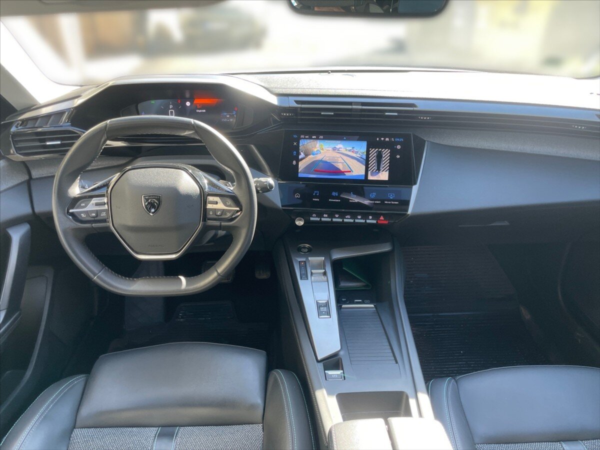 Peugeot 308 Kombi 1,5 l 96 kw