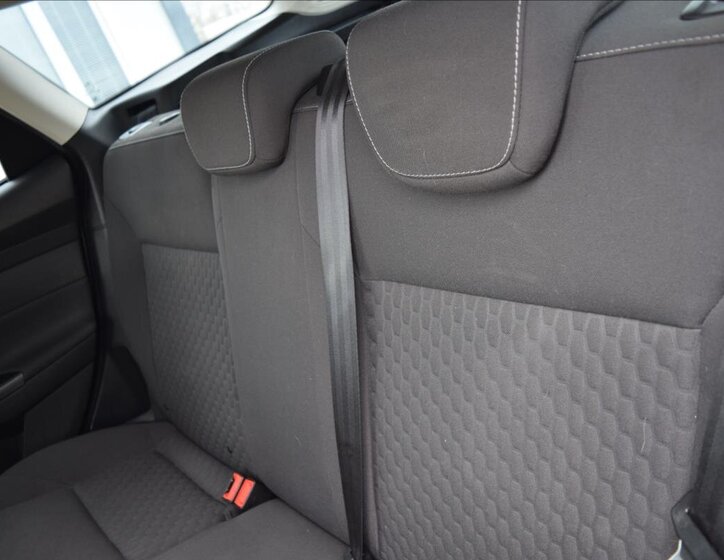 Ford Focus Kombi 998,0 92 kw