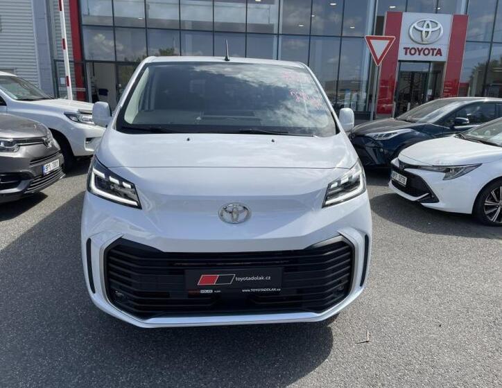 Toyota ProAce Verso 19